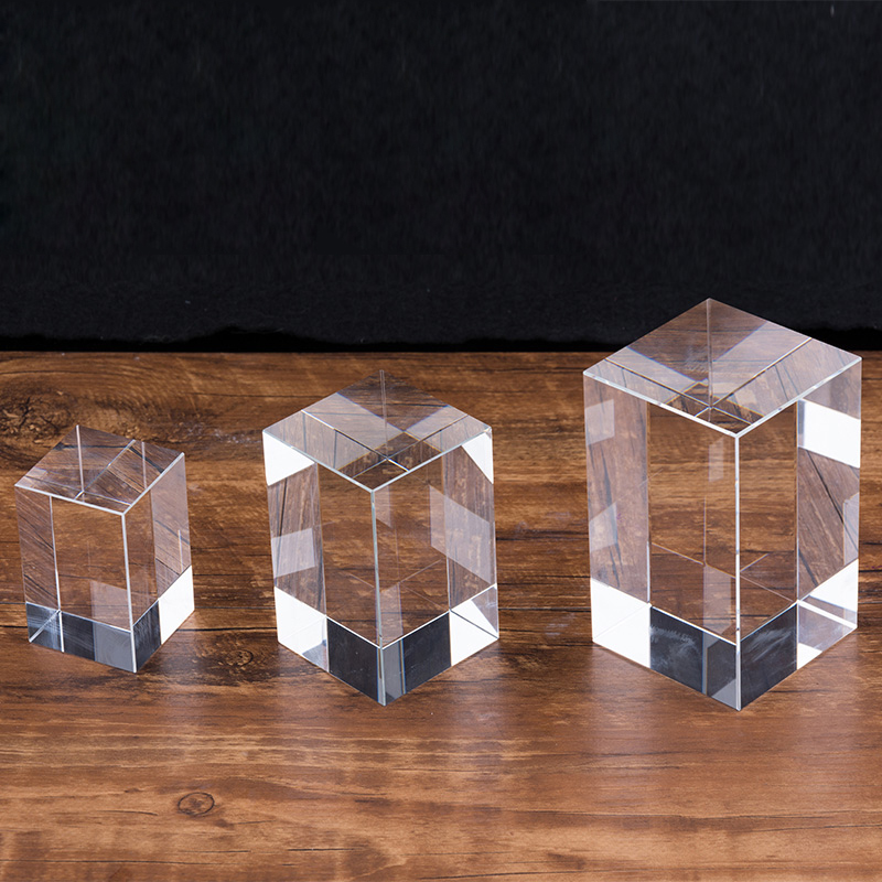 Оптический кристаллический куб – обзор и цена Paper Weight Crystal